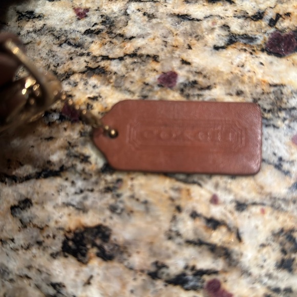 Coach Vintage British Tan Leather Crossbody Satchel Bag in Great Condition - Picture 15 of 16